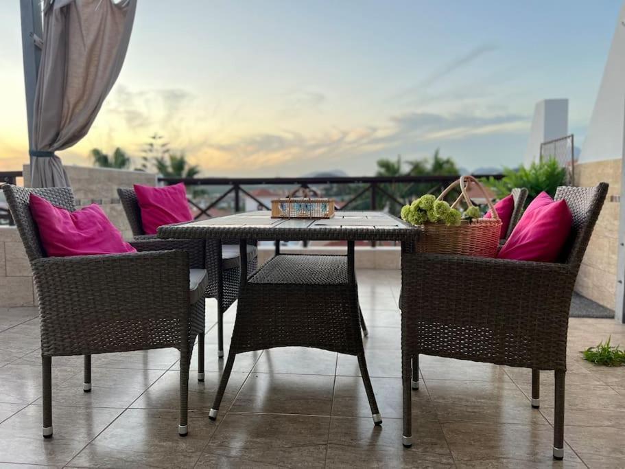 Penthouse In Golf Del Sur Lägenhet San Miguel de Abona Exteriör bild